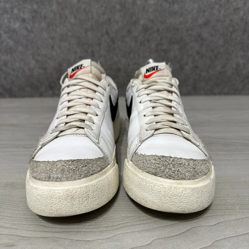 Nike Blazer Low Platform Womens‎ Sz 8 Sneakers White Black DJ0292-101
